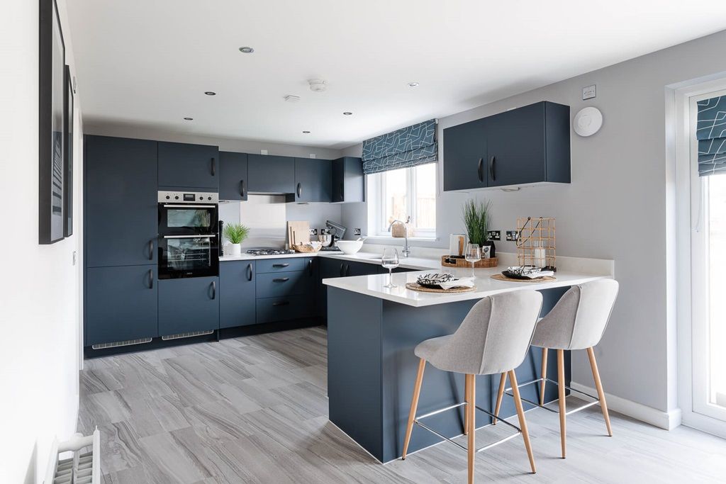 Property photo 3 of 12 Offering Space To Cook, Dine And Relax