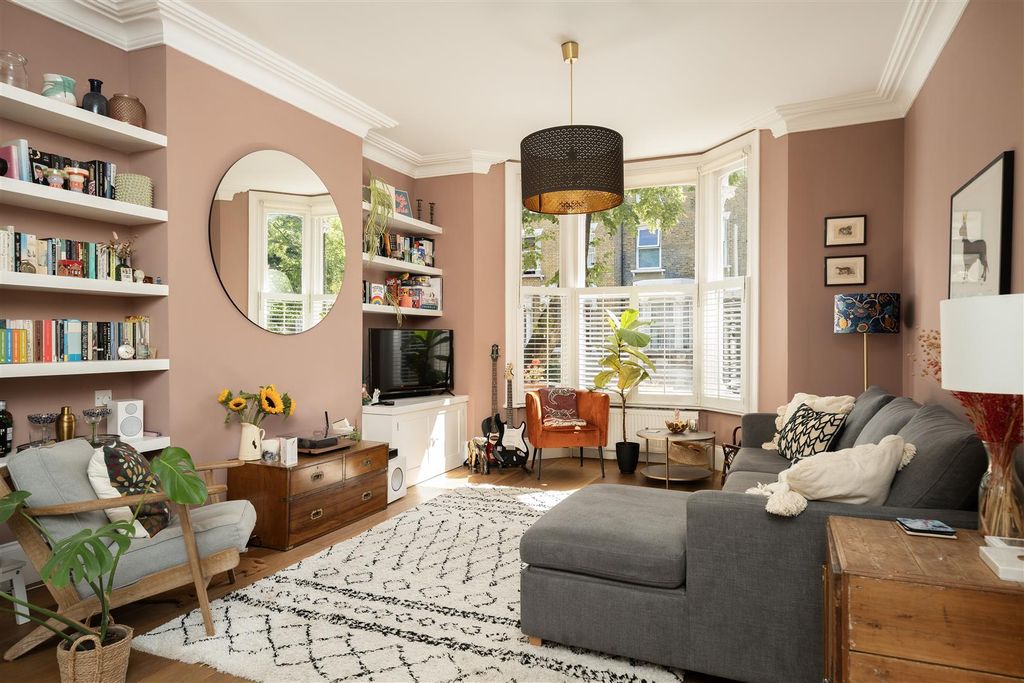 Property photo 1 of 10 Lilford Road 43F1 - (02 Of 19).Jpg