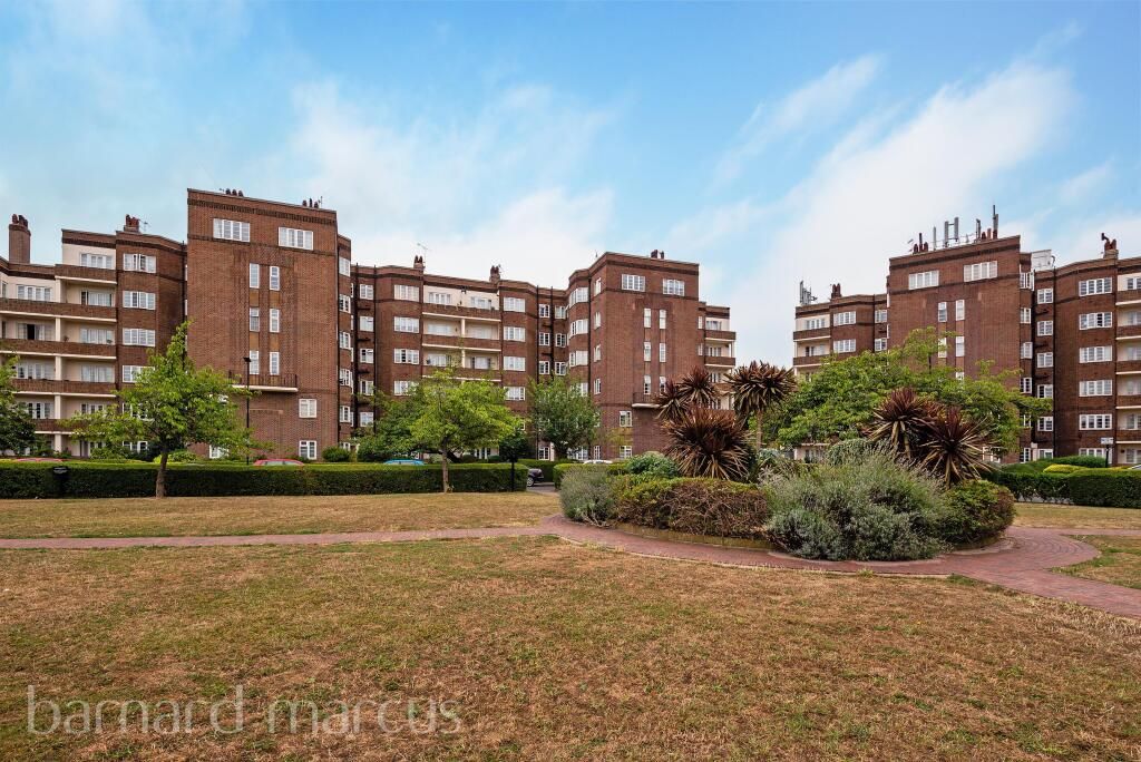 Property photo 1 of 8