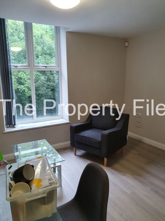 Property photo 3 of 7