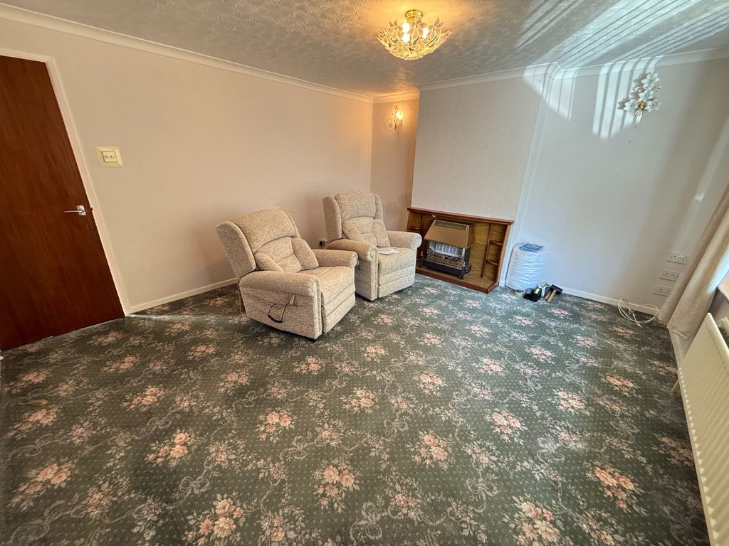 Property photo 2 of 8 5107472