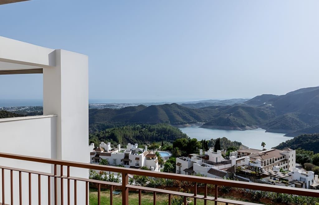 Property photo 1 of 22 Malaga Townhouses Esmarv427 0.5