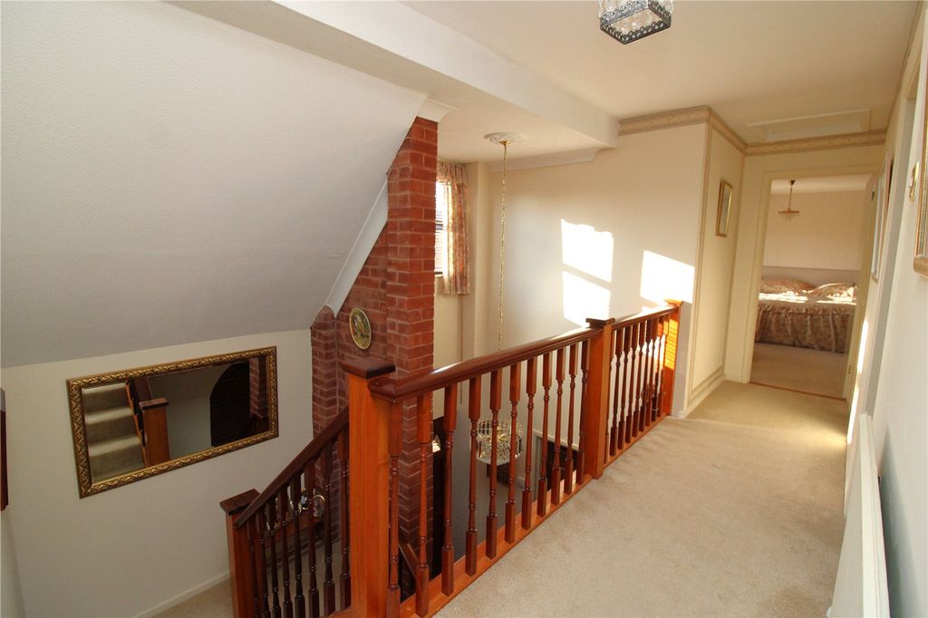 Additional image 18 of 4 bed detached house for saleSandringham Road, Fareham, Hampshire PO14