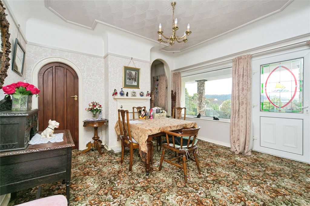 Property photo 3 of 24 Picture No. 14
