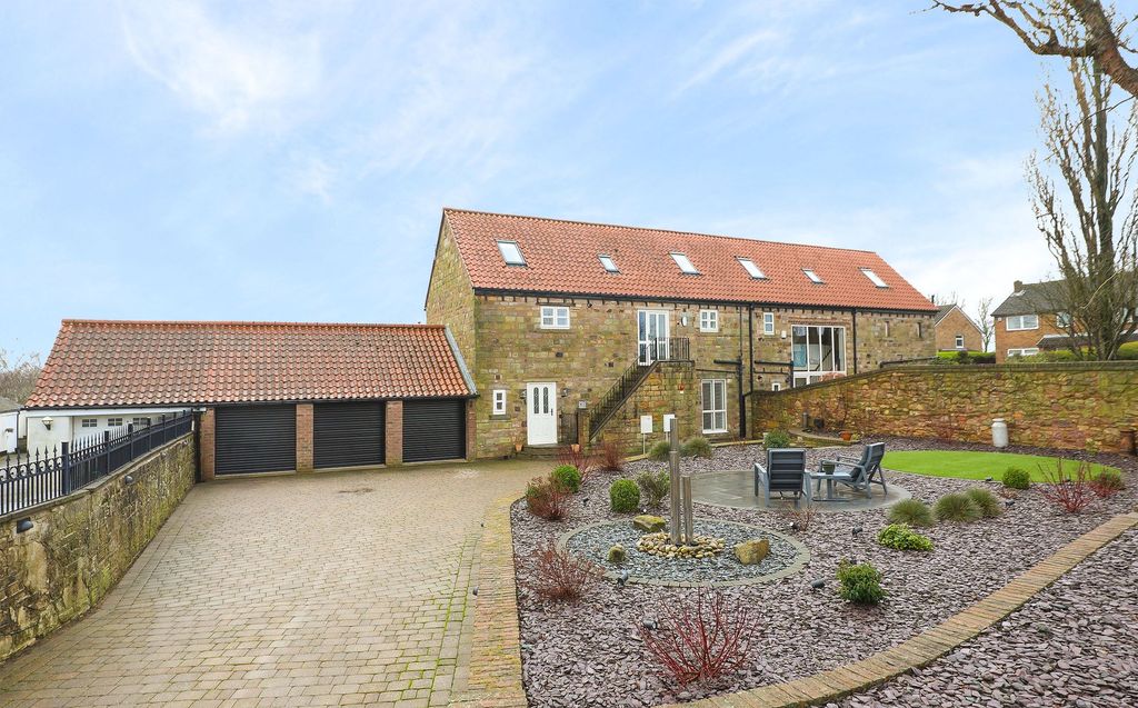 Property photo 1 of 46