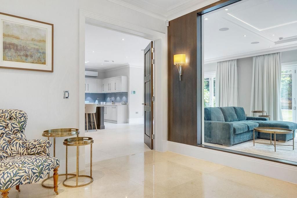 Property photo 2 of 50 Dukeswood-39.Jpg