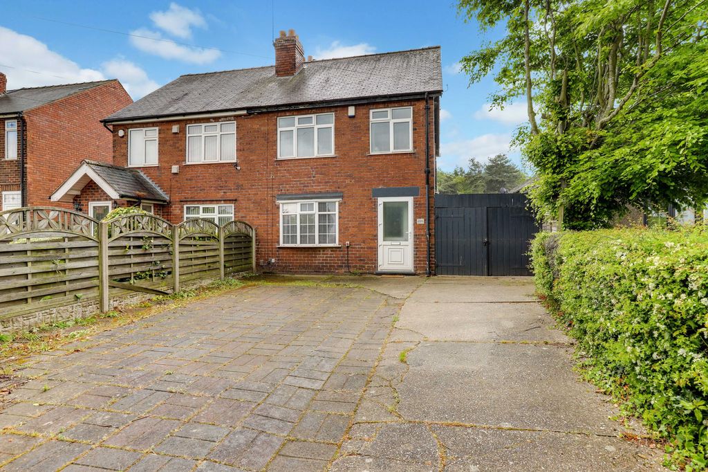 Property photo 2 of 16