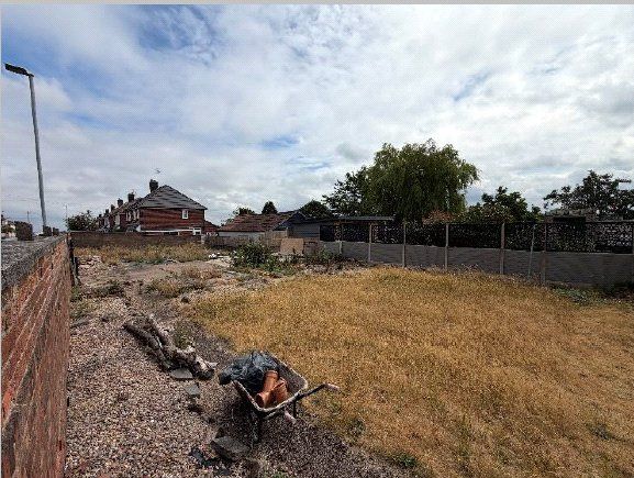 Property photo 2 of 6 6