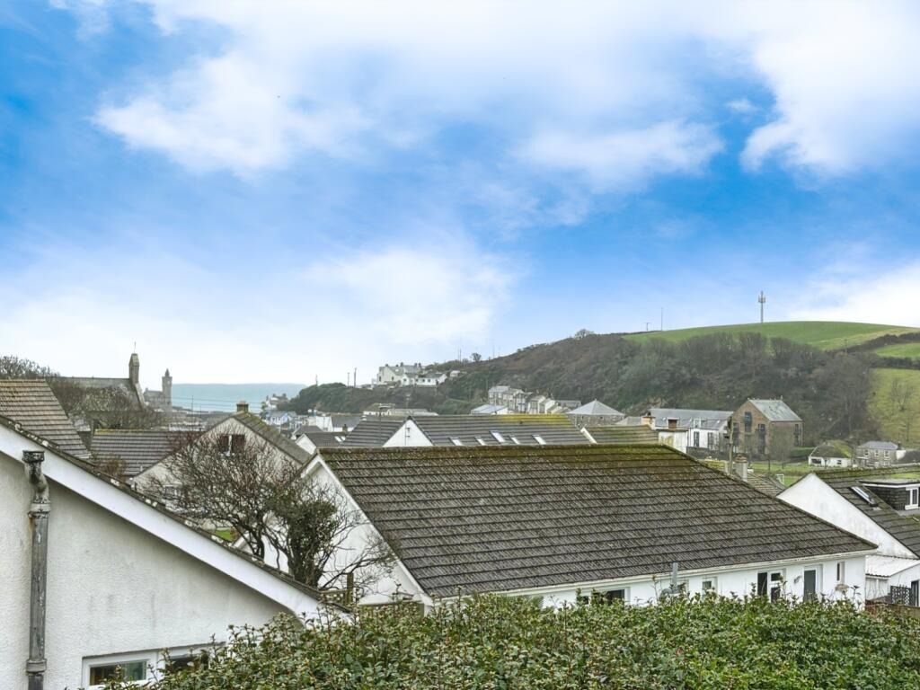 Property photo 2 of 29 4849321