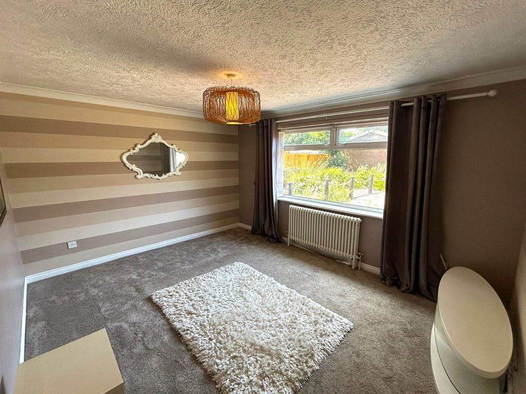 Property photo 2 of 18 Picture No. 06