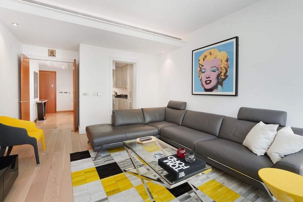 Property photo 1 of 18 Jll