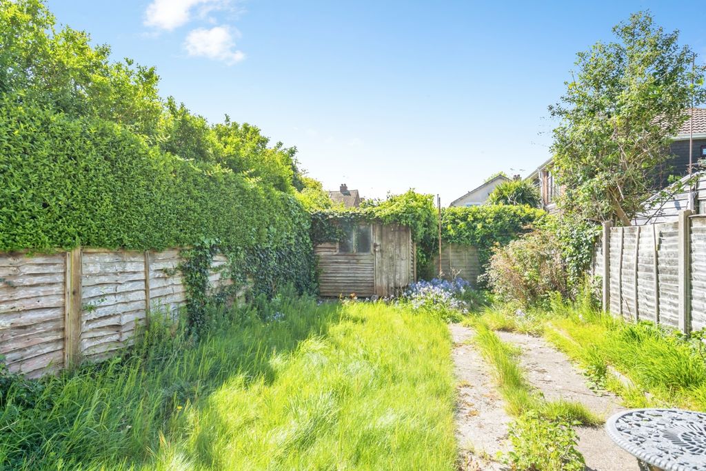 Property photo 2 of 11 Pbox-Img.Jpg