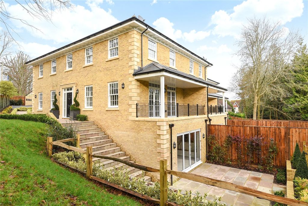 Property photo 1 of 14 Picture No. 32