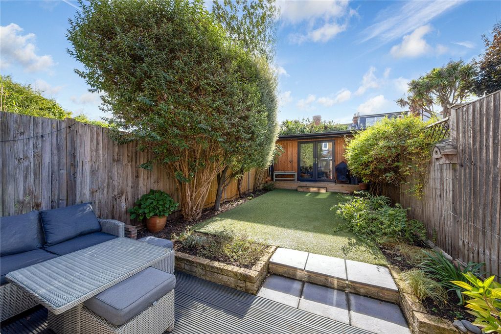 Property photo 2 of 13 Picture No. 06