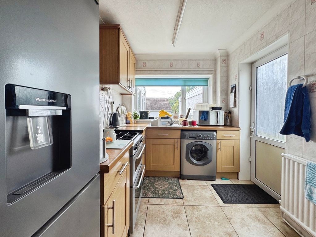 Property photo 3 of 18 5199696