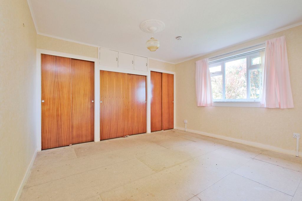 Property photo 3 of 26