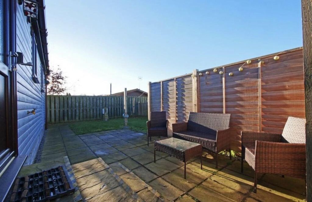 Property photo 1 of 8 0Bb570E0-A98F-4Ddc-A58B-F93B44C20E51.Jpeg
