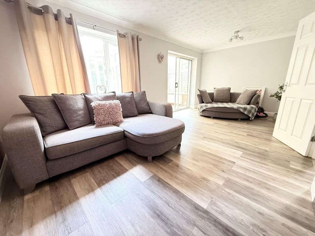 Property photo 2 of 16 10.Jpg