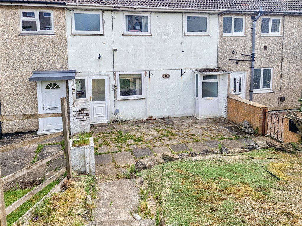 Property photo 1 of 12 External
