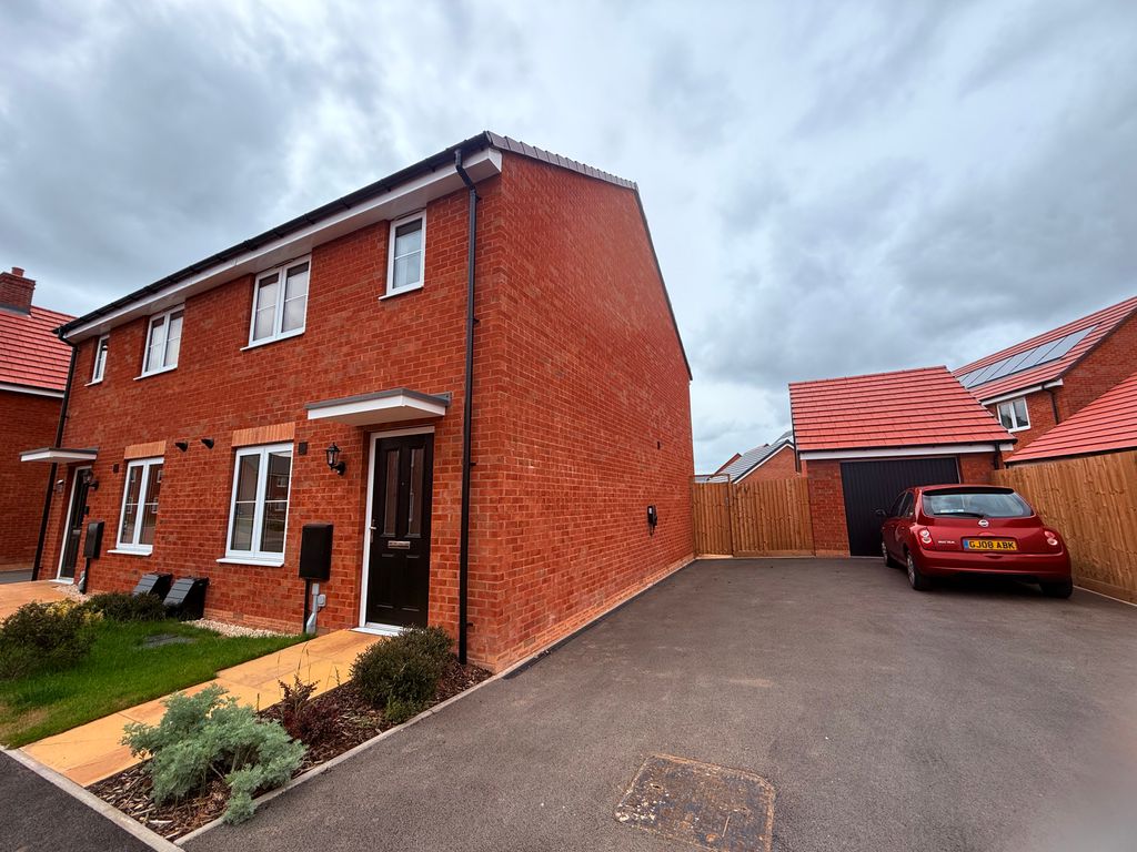 Property photo 1 of 35