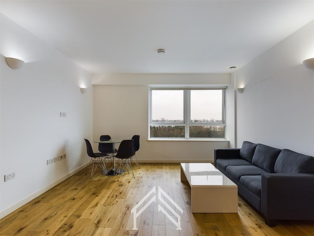 Property photo 2 of 7 Cam01353G0-Pr0022-Still018.Jpg