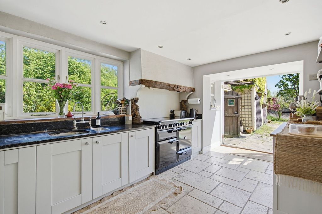 Additional image 6 of 4 bed detached house for saleNuptown Lane, Warfield RG42