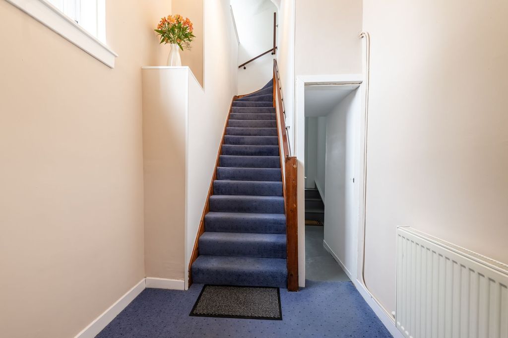 Additional image 5 of 3 bed flat for saleHopetoun Road, South Queensferry EH30