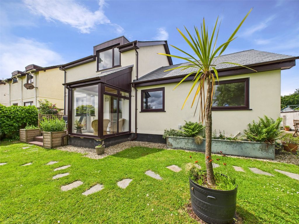 Property photo 2 of 23 Picture No. 23