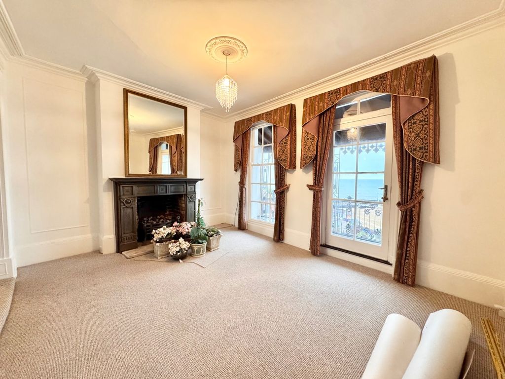 Property photo 2 of 19 Picture 2