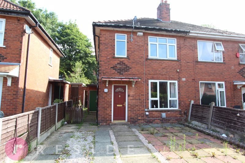 Property photo 1 of 12 House