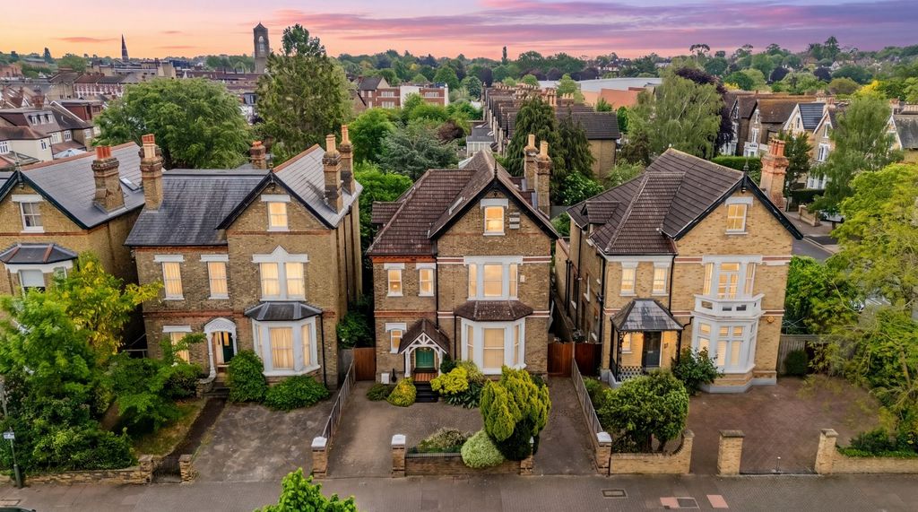 5 bed detached house for saleHayne Road, Beckenham BR3