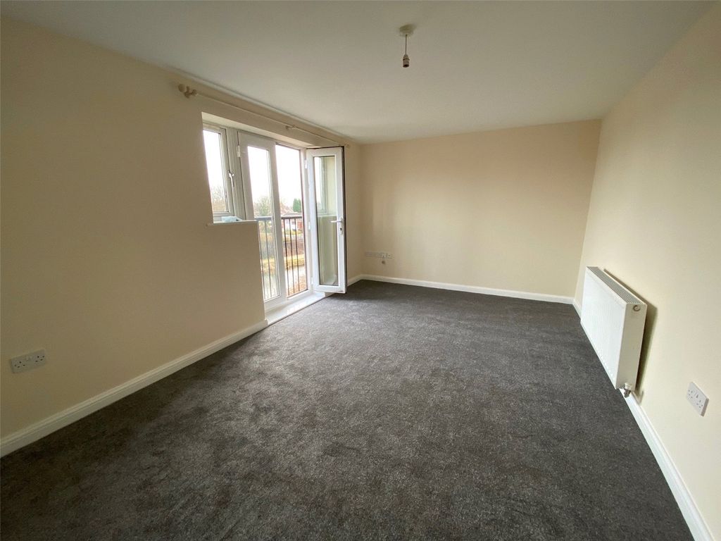 Property photo 2 of 4 Picture No. 11