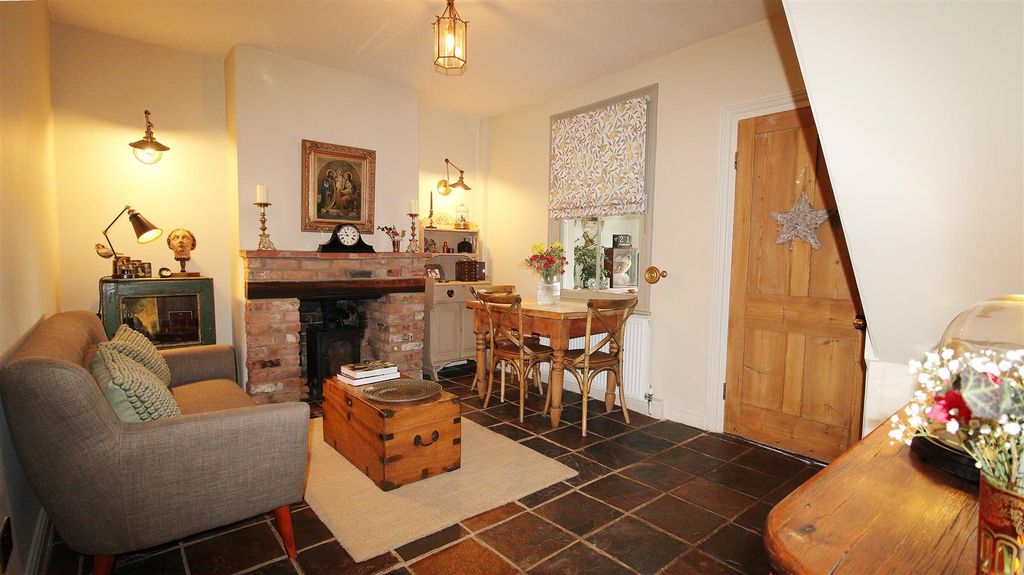 Property photo 3 of 24 Sitting/Dining Room
