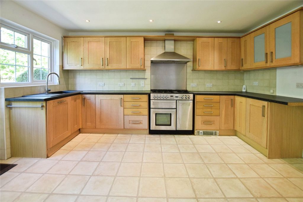 Property photo 3 of 22 Picture No. 07