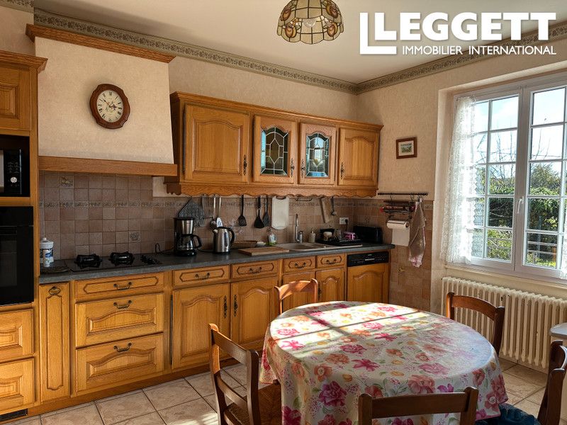 Property photo 2 of 10