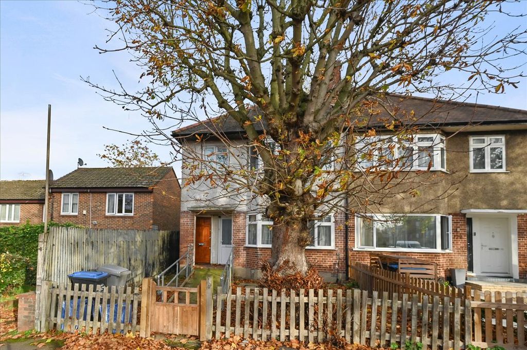 Property photo 1 of 12