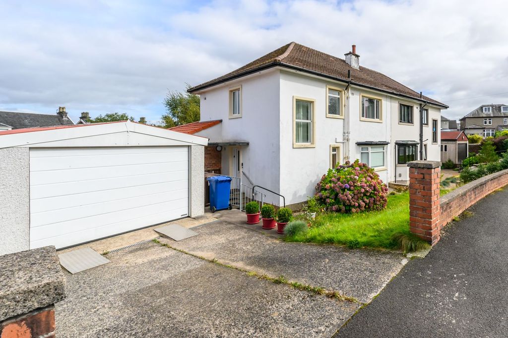 Property photo 1 of 27