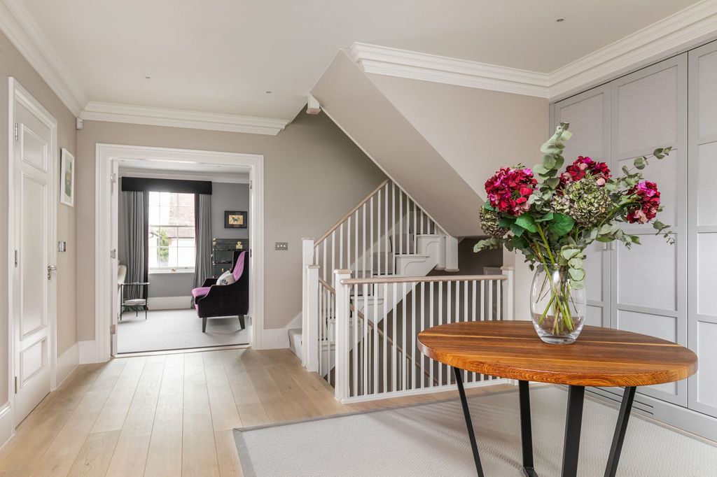 Additional image 8 of 4 bed detached house to rentChilbolton Avenue, Winchester SO22