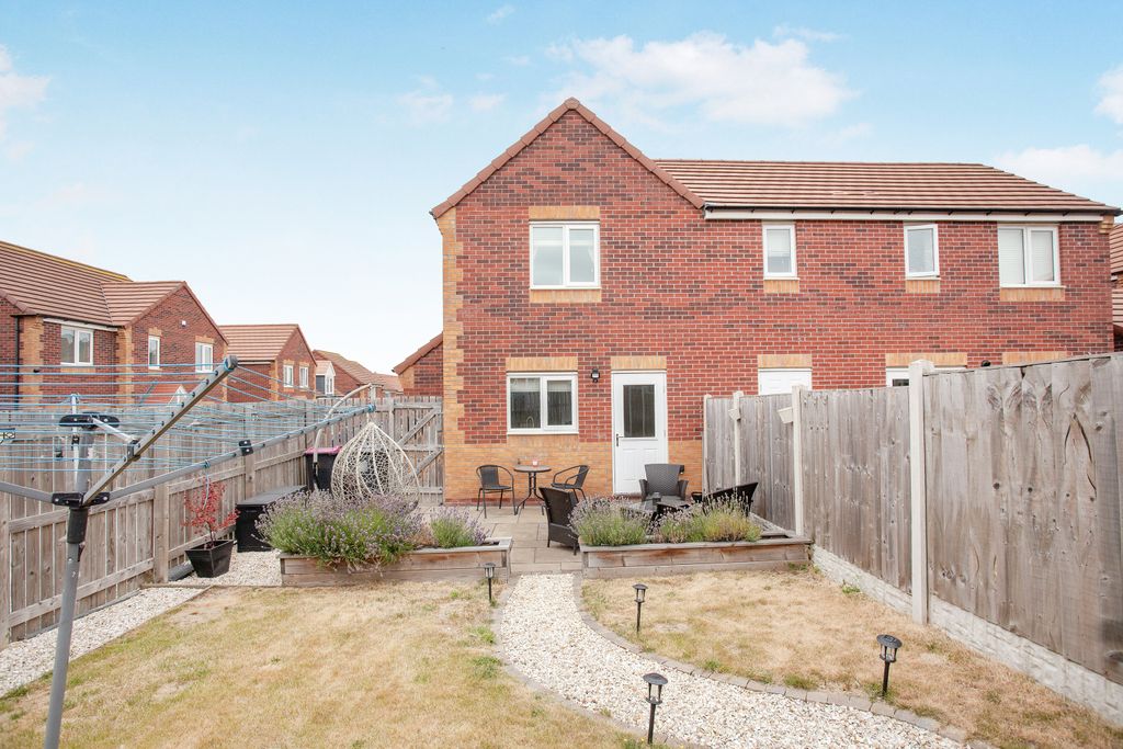 Property photo 2 of 19 Img_4917