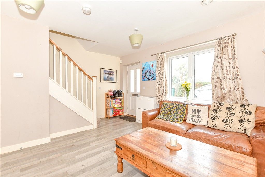 Property photo 1 of 10 Lounge