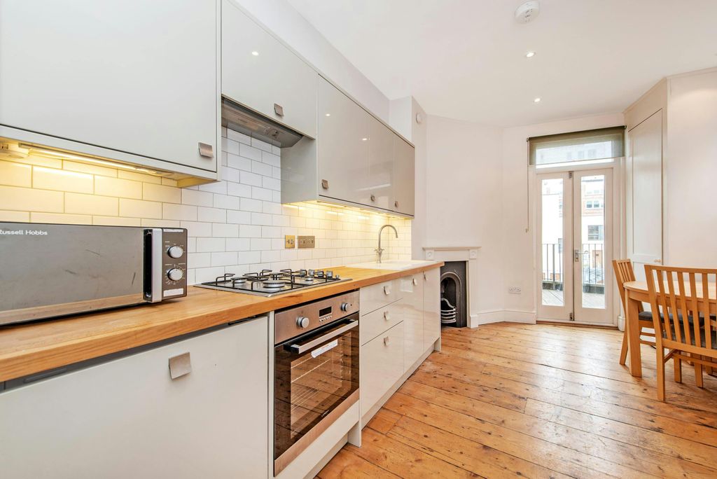 Property photo 1 of 14 Kitchen