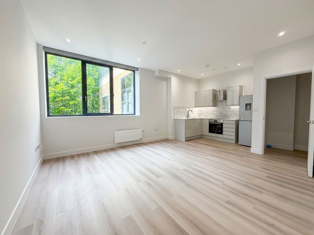 Property photo 1 of 4