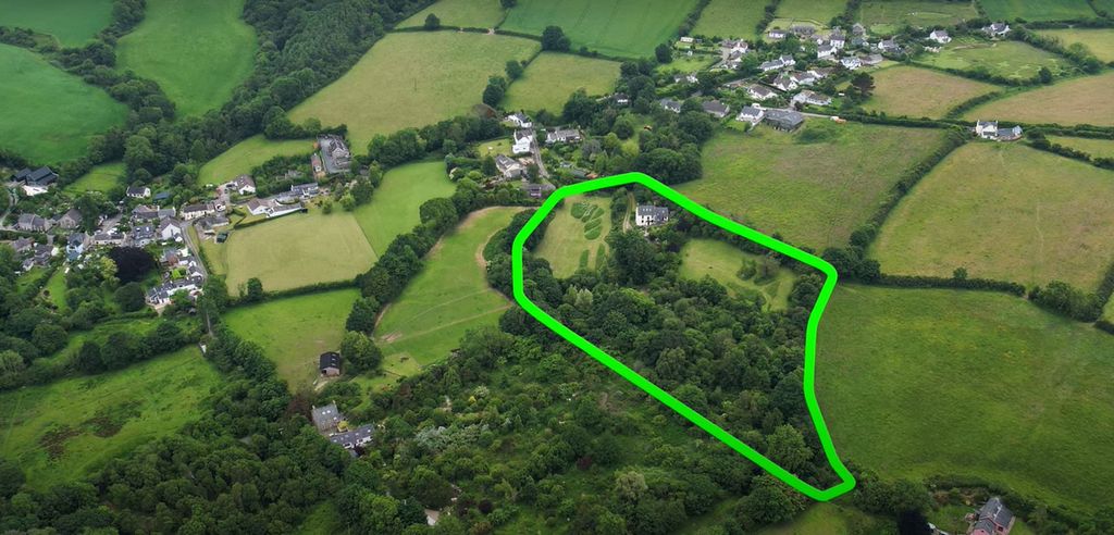 Property photo 2 of 55