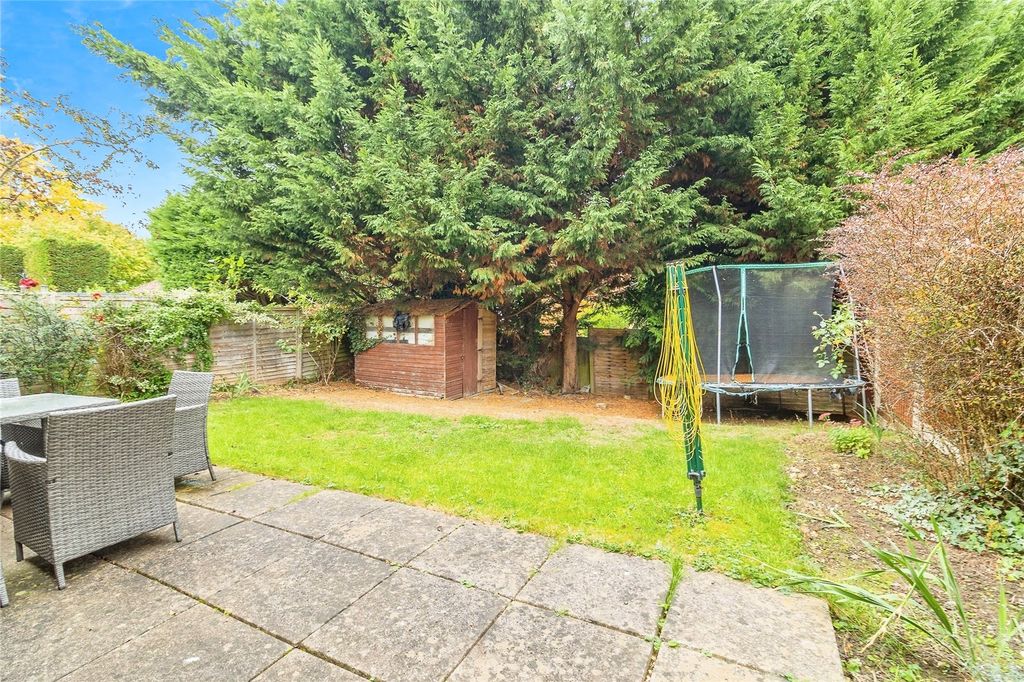 Property photo 3 of 19 Picture
