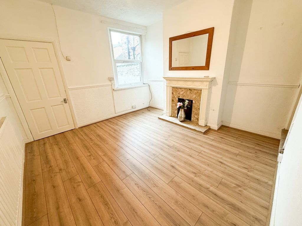 Property photo 2 of 14 Img_0420