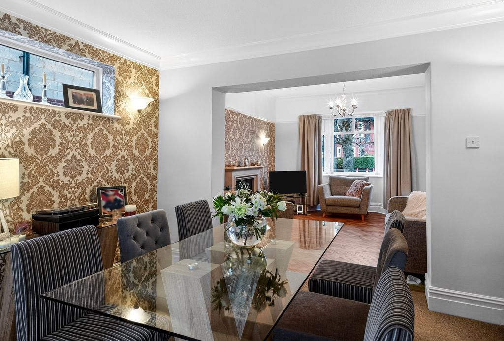 Property photo 3 of 23