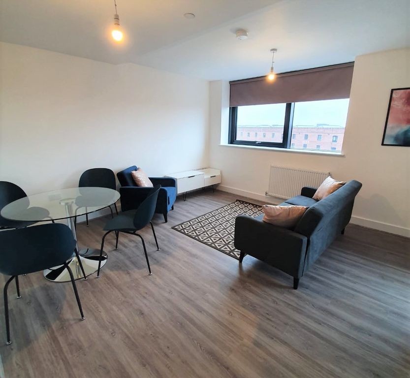 Property photo 2 of 12