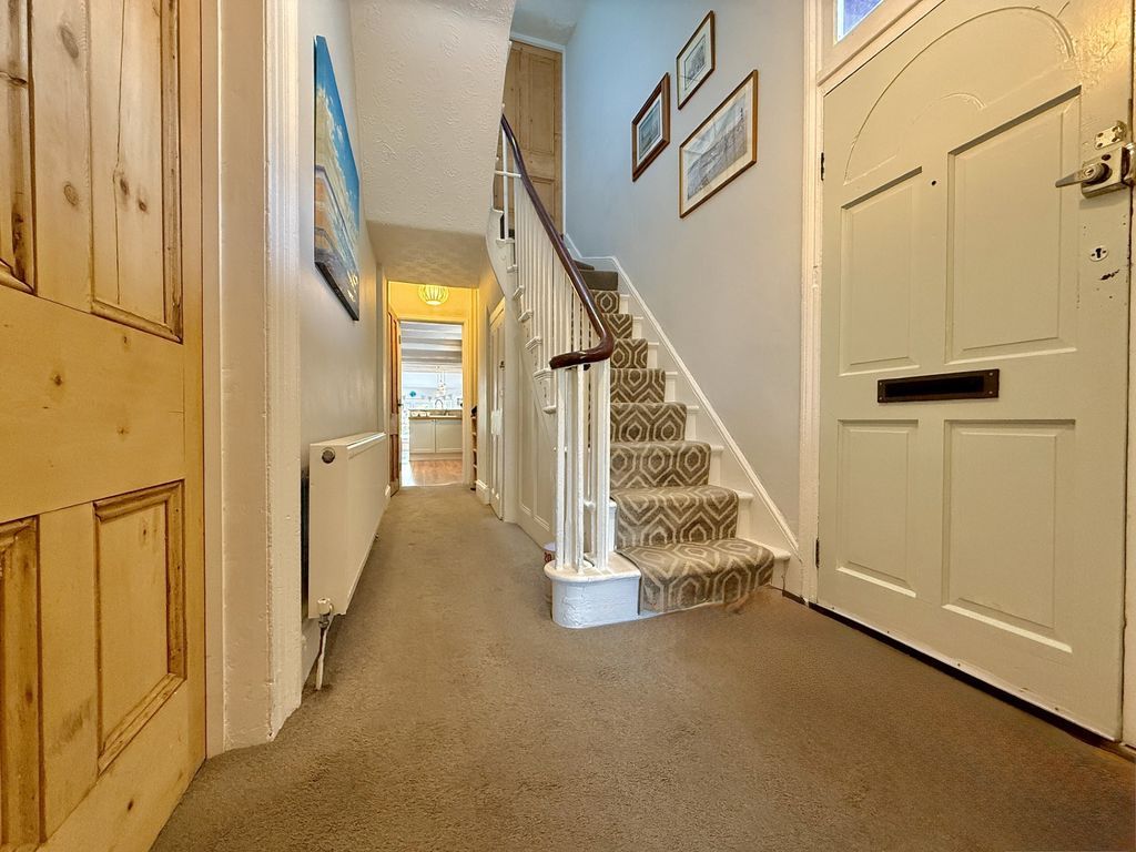 Property photo 2 of 40 Photo 2