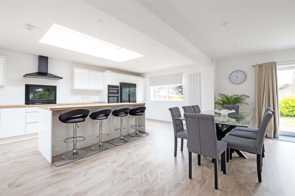 Property photo 2 of 21 Modern Kitchen With Lantern Light