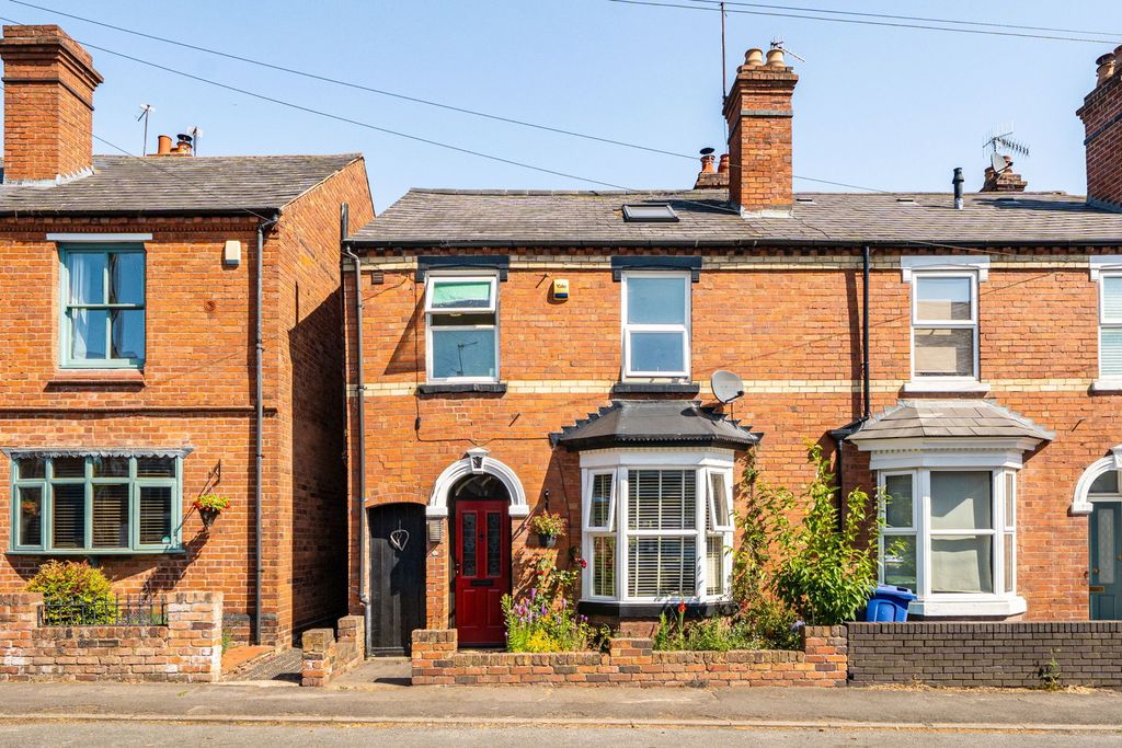 Property photo 1 of 17